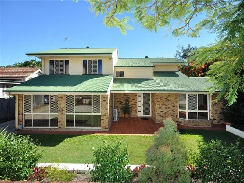 26 Montpelier Street, Clayfield QLD 4011