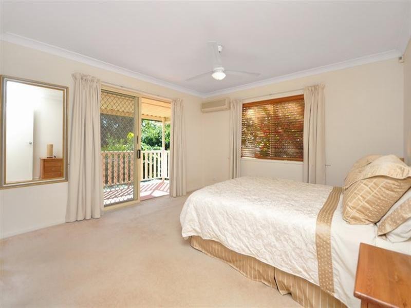 26 Montpelier Street, Clayfield QLD 4011