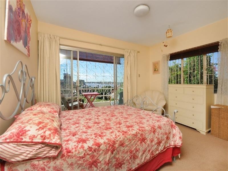 1/72 Markwell Street, Hamilton QLD 4007