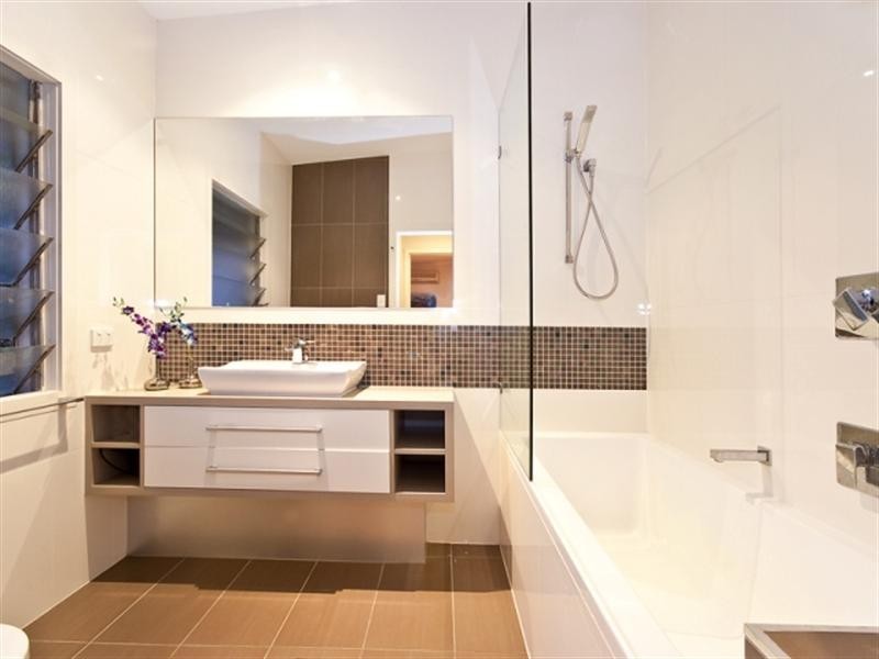 153 Alexandra Road, Clayfield QLD 4011