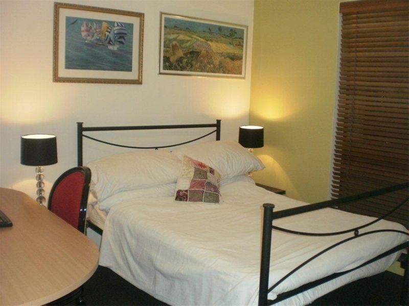 4/33 Kent Street, Hamilton QLD 4007