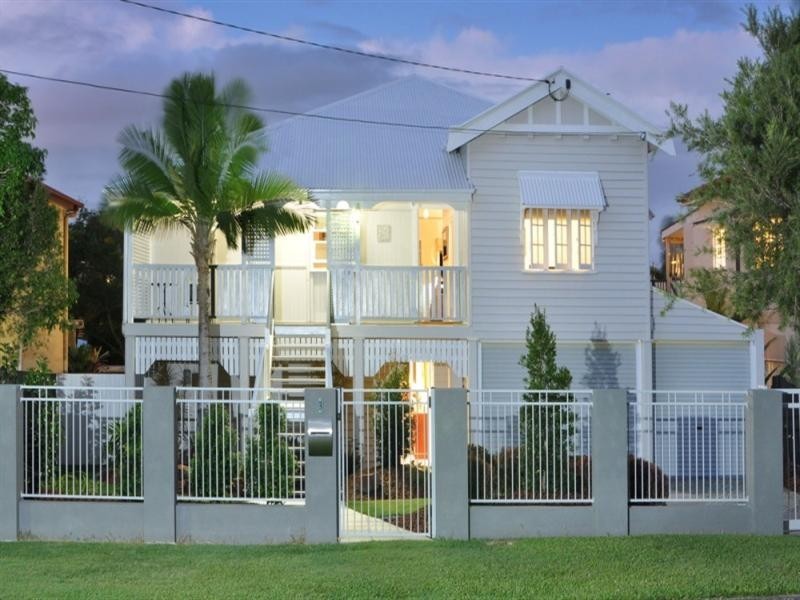 3 Austin Street, Wavell Heights QLD 4012