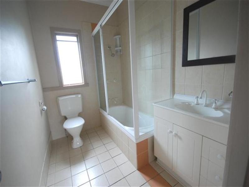 22 Lang Street, Northgate QLD 4013