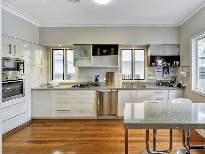 17 Sword Street, Ascot QLD 4007