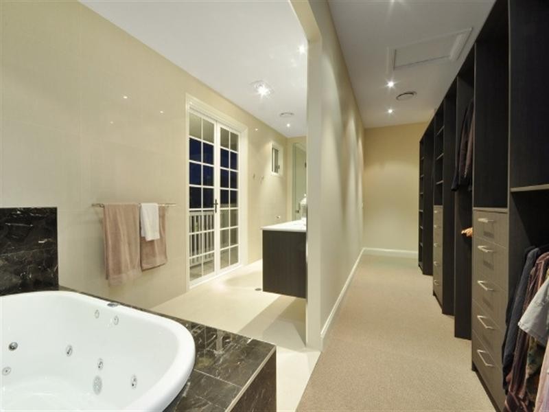 76 Palm Avenue, Ascot QLD 4007