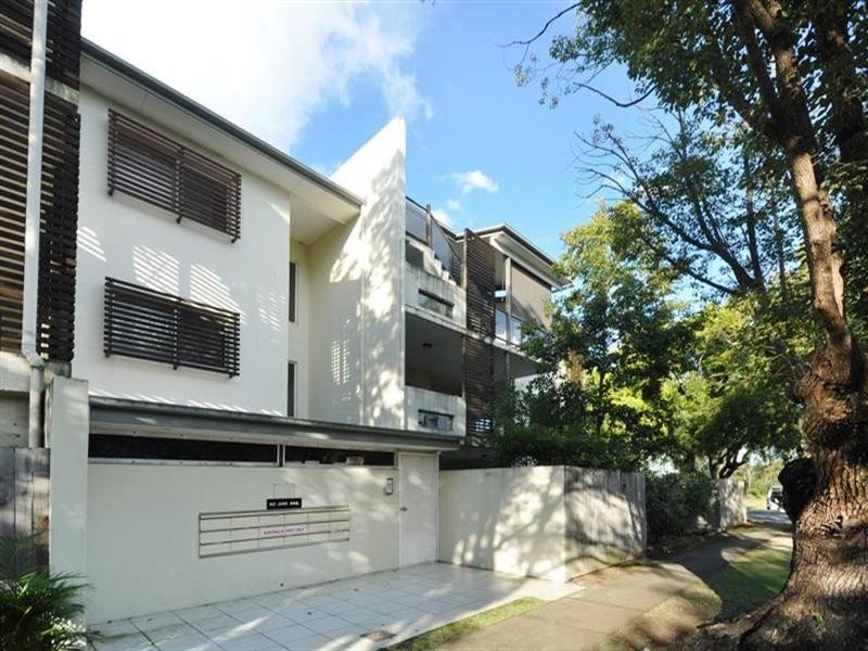12/654 Kingsford Smith Drive (CNR Oxford Street), Hamilton QLD 4007