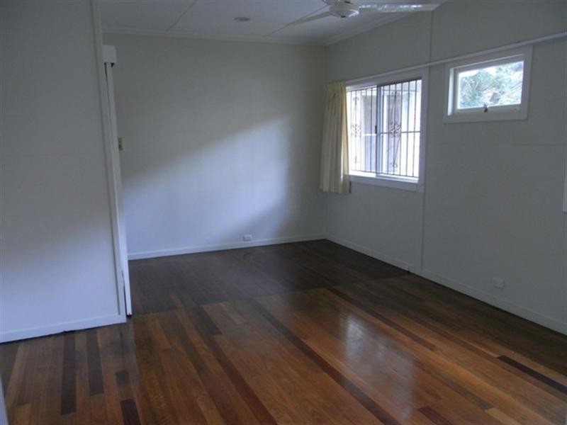 12 Childs Street, Clayfield QLD 4011