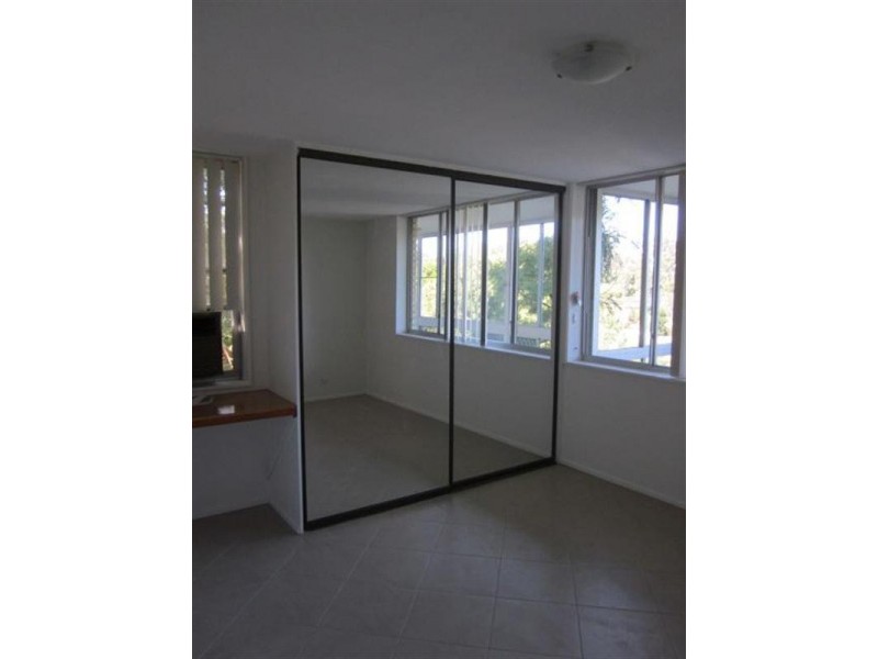 3/36 Scott Road, Herston QLD 4006