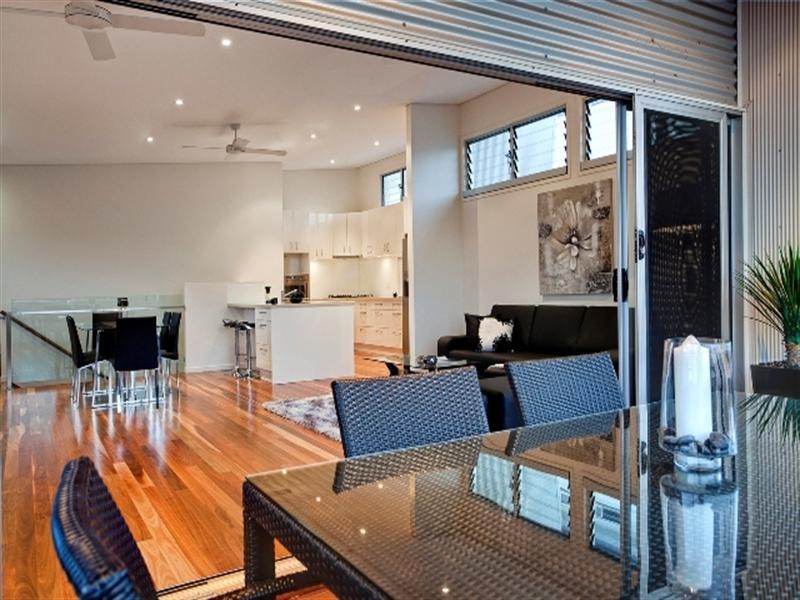 46 Tenth Avenue, Windsor QLD 4030