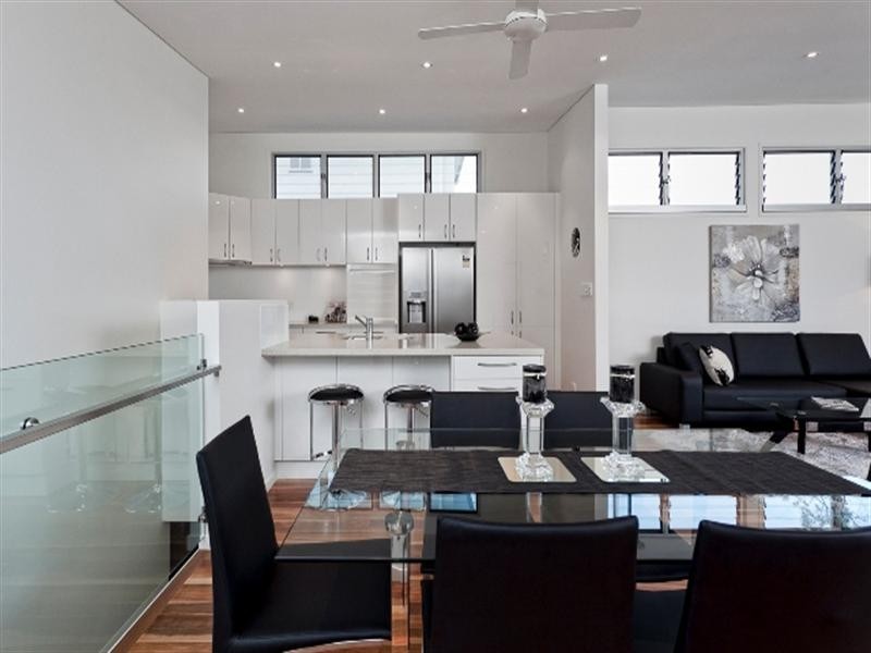 46 Tenth Avenue, Windsor QLD 4030