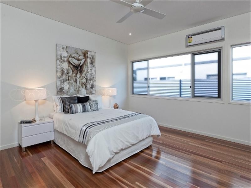 46 Tenth Avenue, Windsor QLD 4030