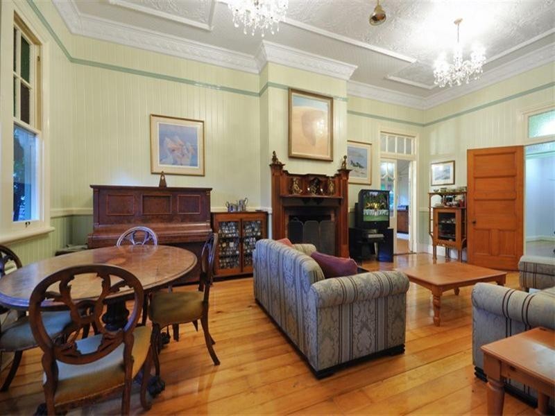 17 Burilda Street, Hendra QLD 4011