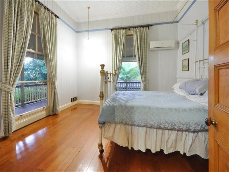 17 Burilda Street, Hendra QLD 4011