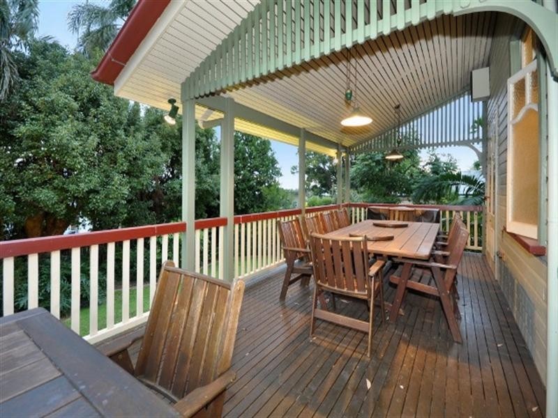 17 Burilda Street, Hendra QLD 4011