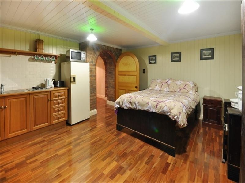 17 Burilda Street, Hendra QLD 4011