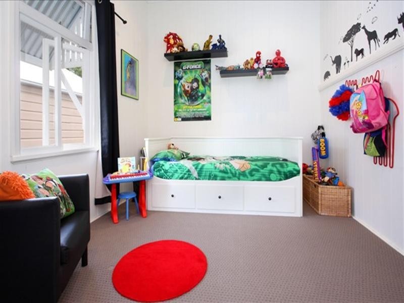 23 Felix Street, Wooloowin QLD 4030