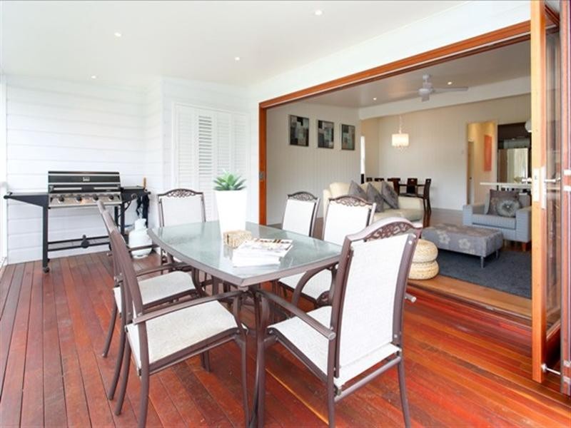 23 Felix Street, Wooloowin QLD 4030