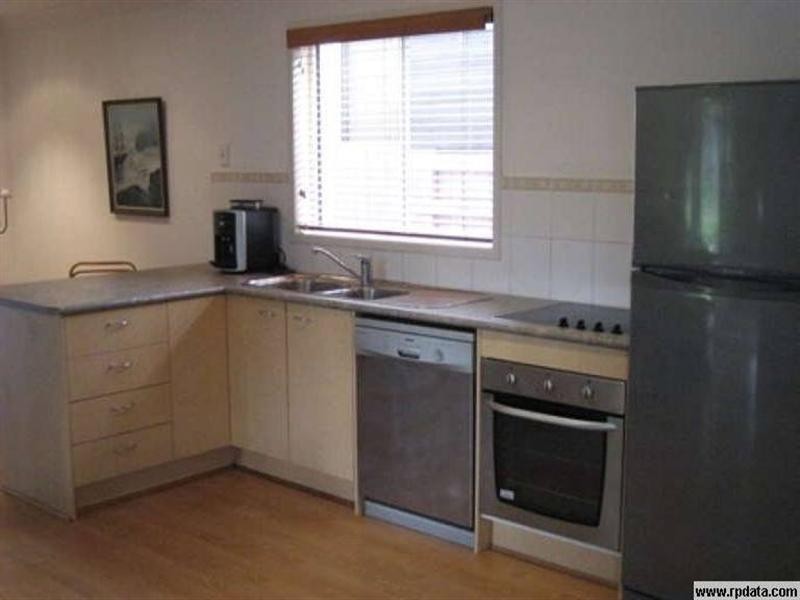 9 Grant Street, Hendra QLD 4011