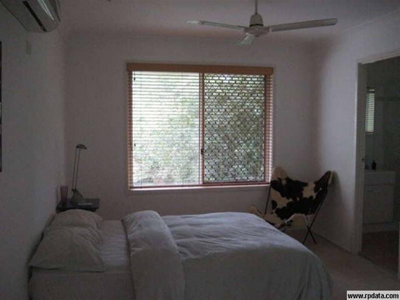 9 Grant Street, Hendra QLD 4011