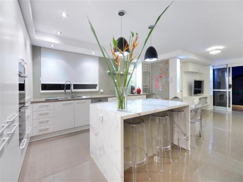 25/17 Whyenbah Street, Hamilton QLD 4007