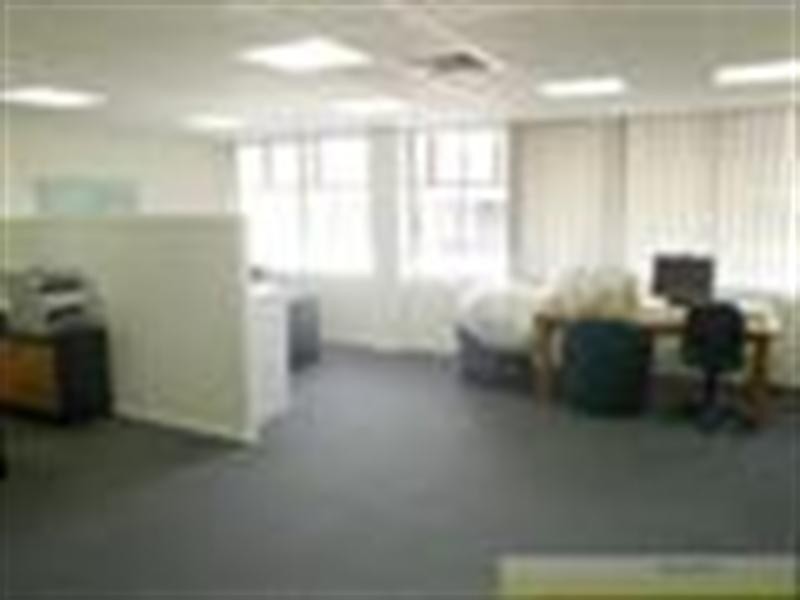 138 Racecourse Road, Ascot QLD 4007