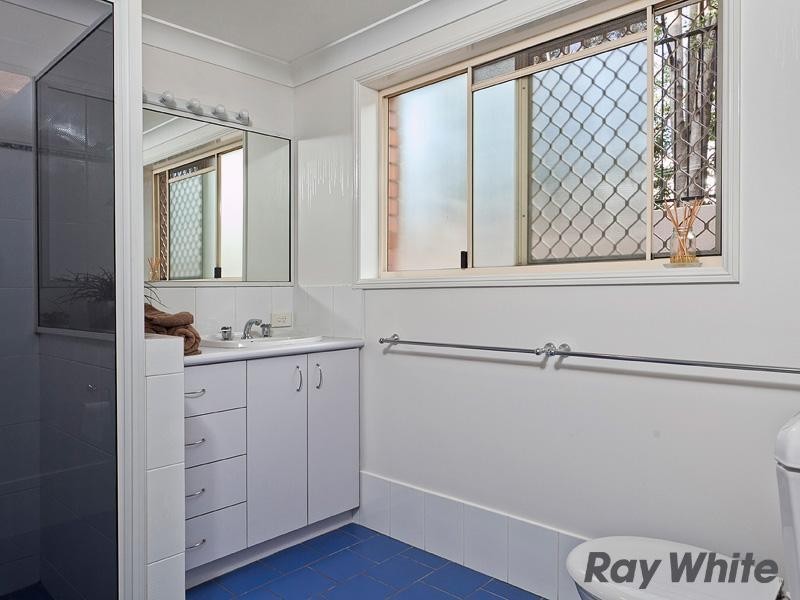 61 Roseby Avenue, Clayfield QLD 4011