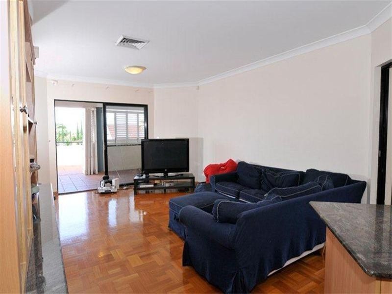 9/84 Racecourse Road, Hamilton QLD 4007