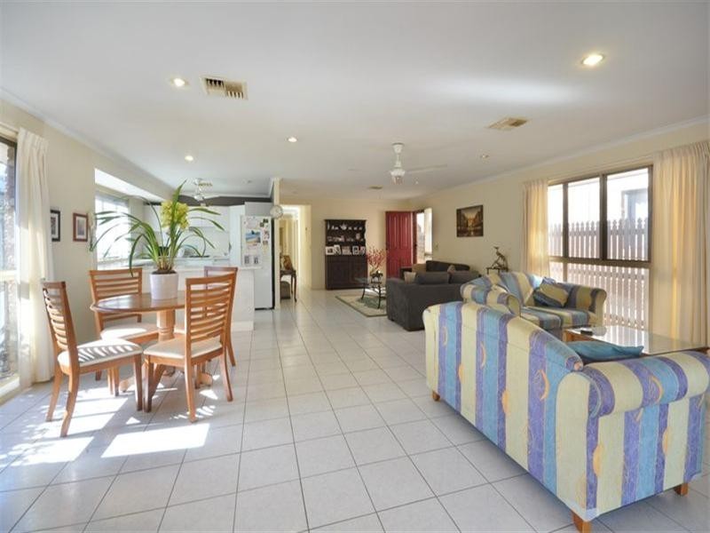 72 Burilda Street, Hendra QLD 4011