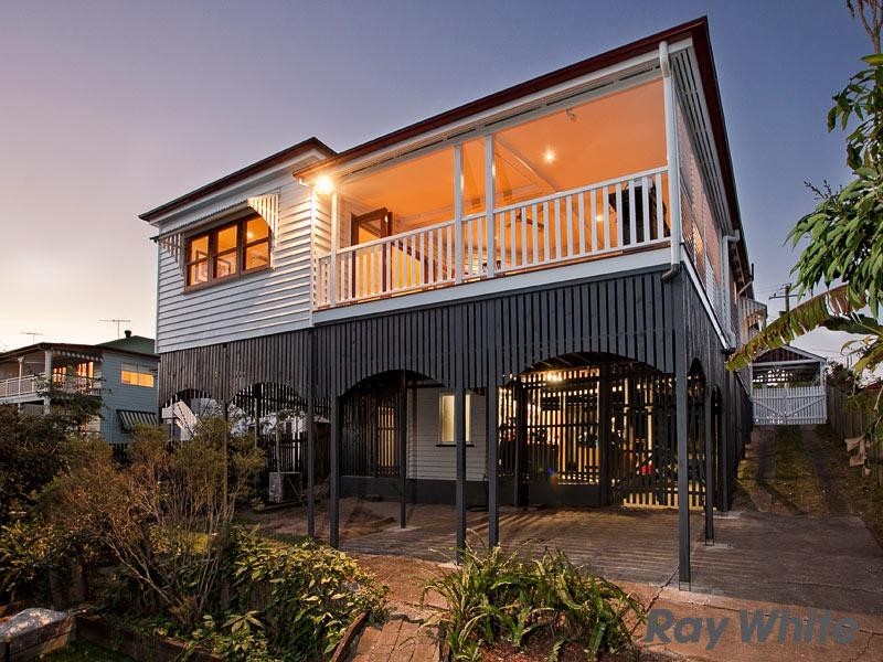 18 Aberdeen Terrace, Gordon Park QLD 4031