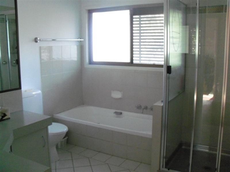 150 Nelson Street, Wooloowin QLD 4030