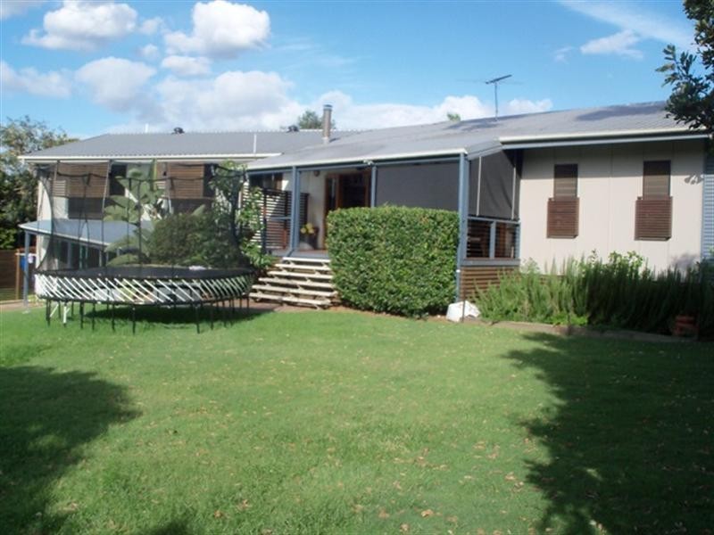 150 Nelson Street, Wooloowin QLD 4030