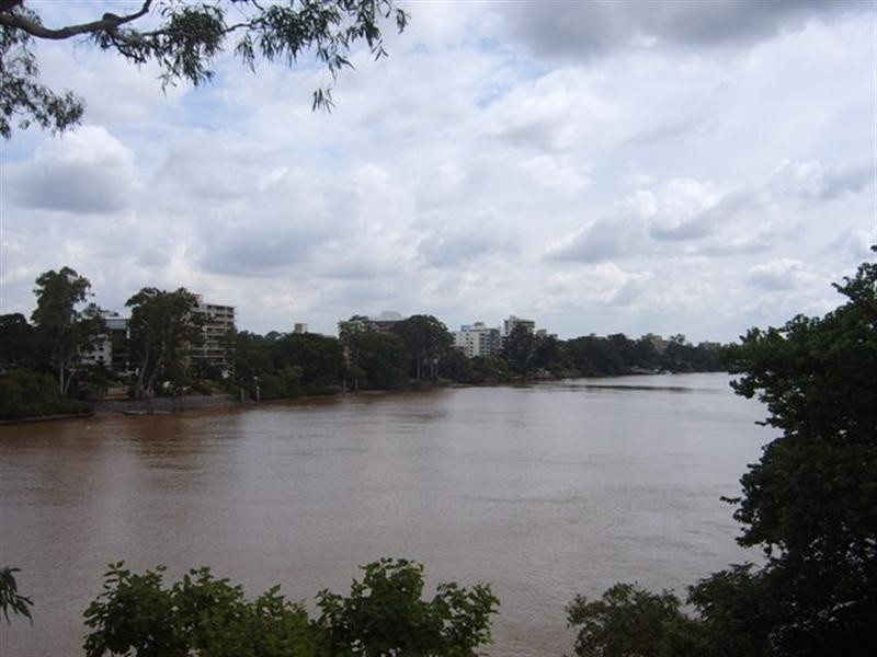 8/9 Dudley Street, Highgate Hill QLD 4101