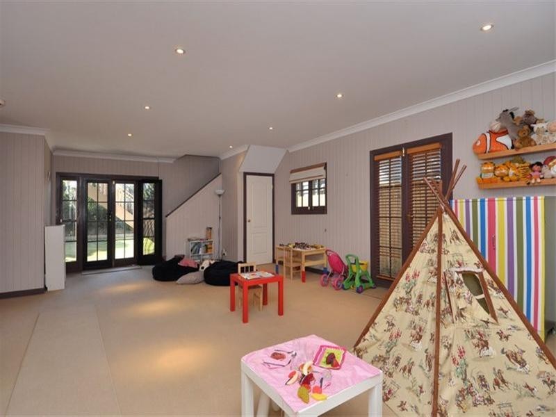 59 Mein Street, Hendra QLD 4011