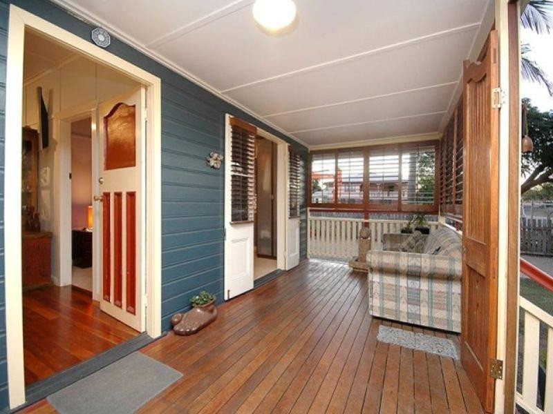 8 Harding Street, Hendra QLD 4011