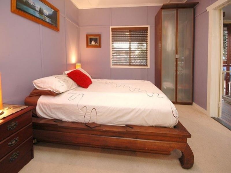 8 Harding Street, Hendra QLD 4011