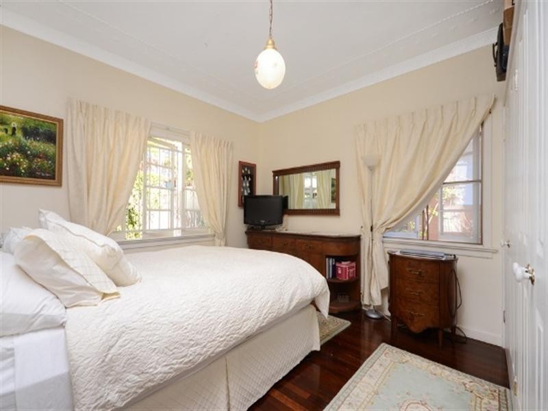 7 Victoria Parade, Clayfield QLD 4011