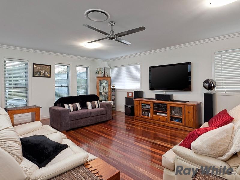 9 Gunner Street, Kedron QLD 4031