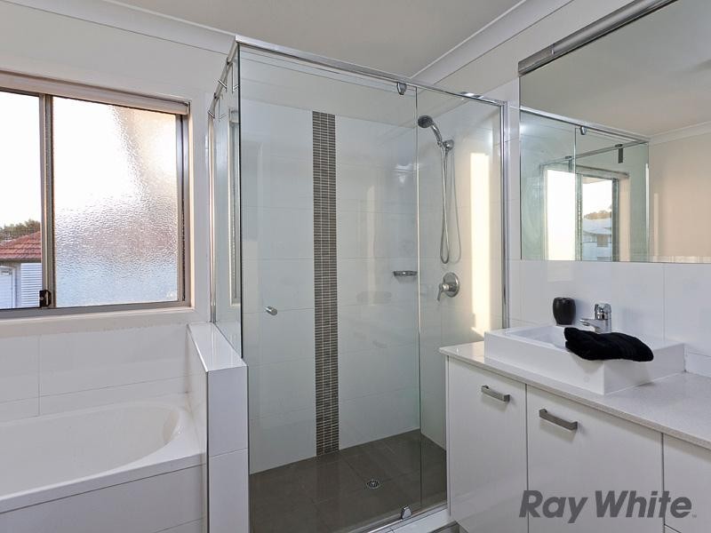 9 Gunner Street, Kedron QLD 4031