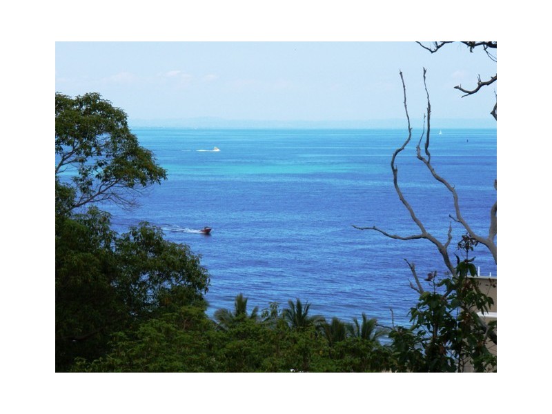 3 Nautilis Drive, Tangalooma QLD 4025