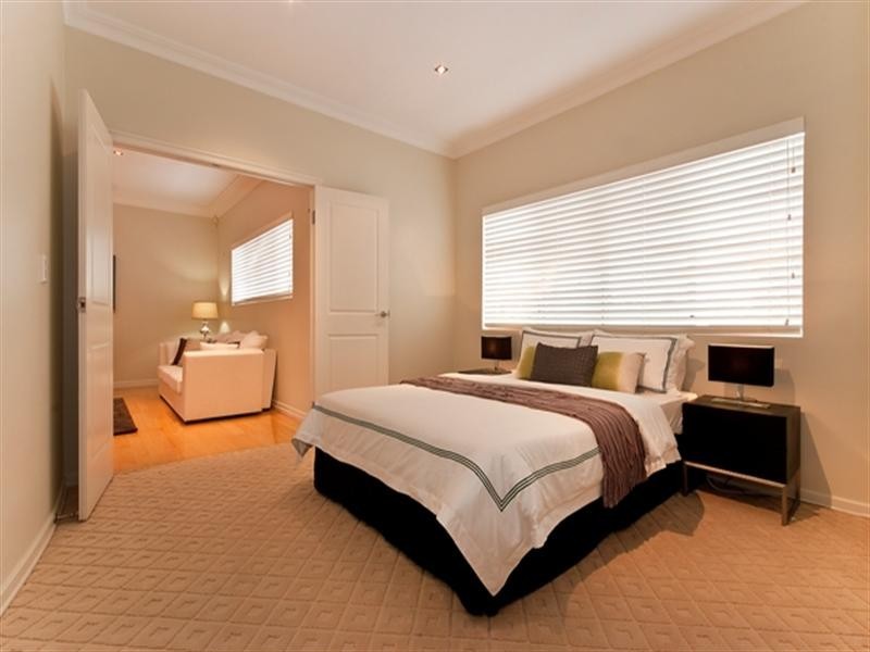 42 Ascot Street, Ascot QLD 4007