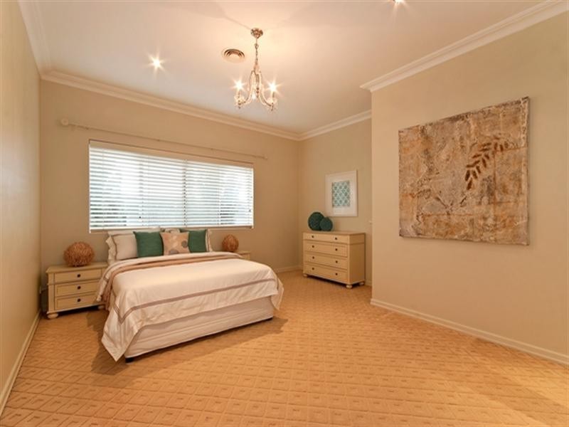 42 Ascot Street, Ascot QLD 4007