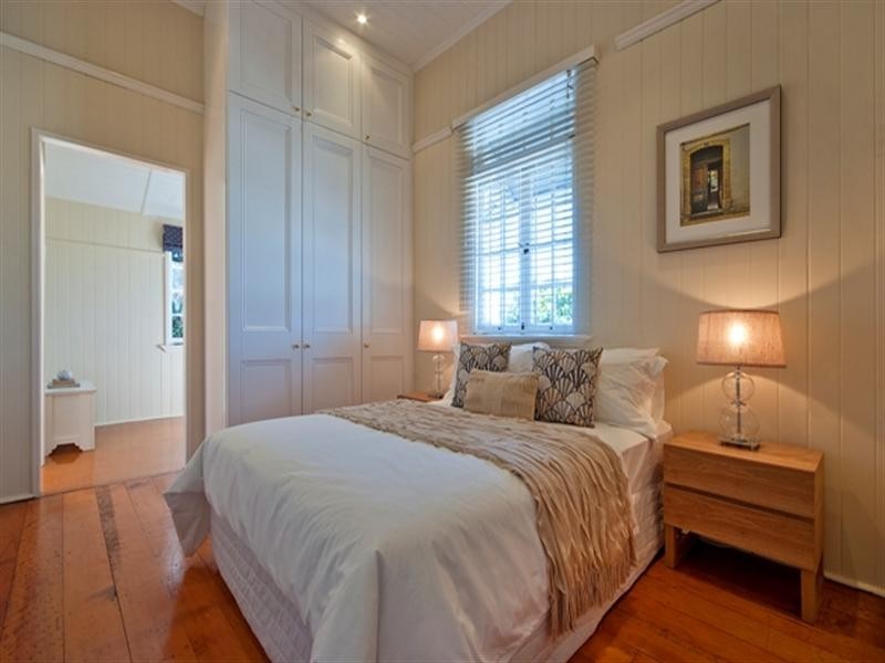 27 Dublin Street, Clayfield QLD 4011