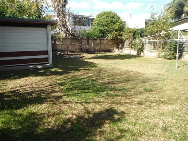 85 Charlton Street, Ascot QLD 4007