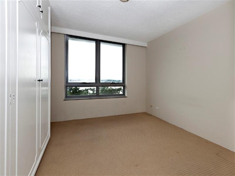 3B/11 Hillside Crescent, Hamilton QLD 4007