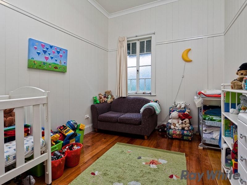 8 Ruth Street, Wilston QLD 4051