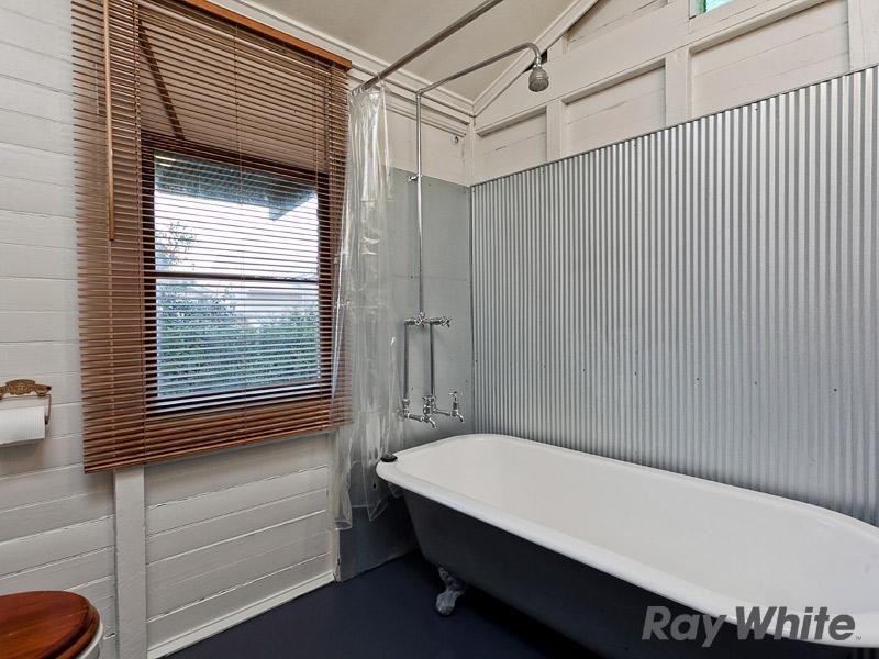 8 Ruth Street, Wilston QLD 4051