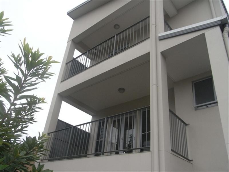 8/36 Brassey Street, Ascot QLD 4007