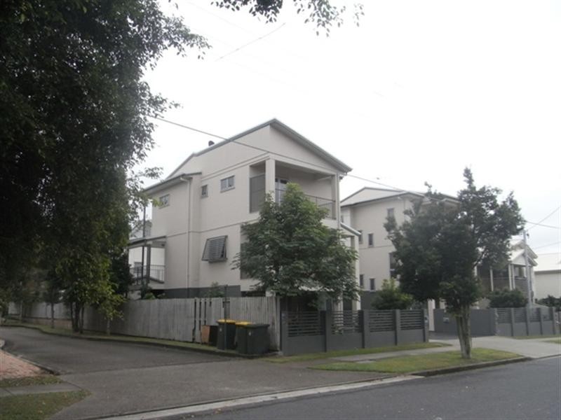 8/36 Brassey Street, Ascot QLD 4007