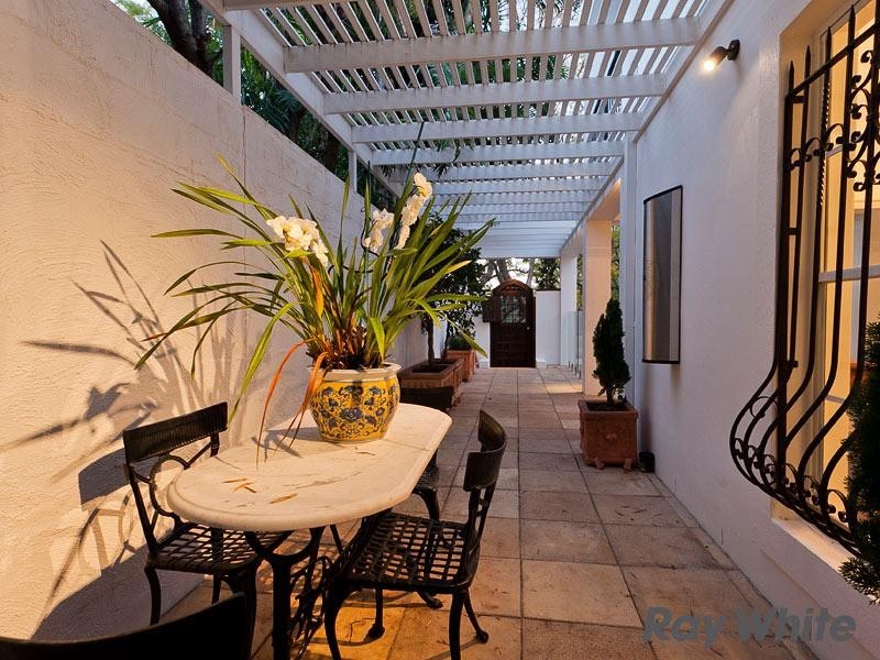 56 Goodwood Street, Hendra QLD 4011