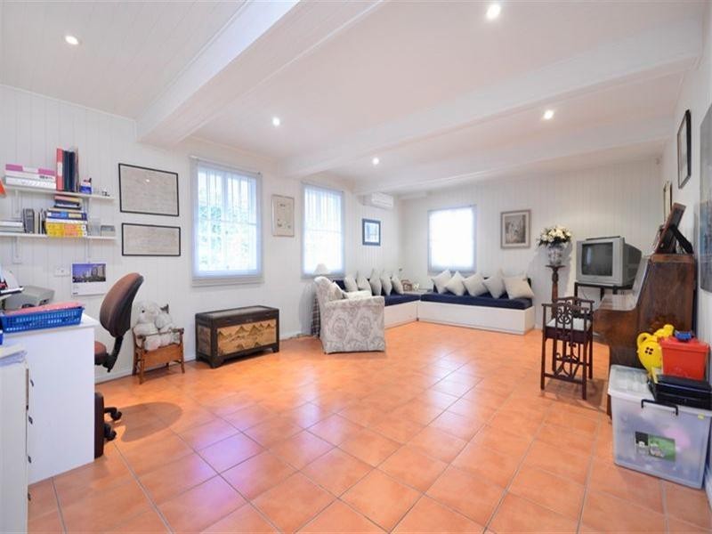 47 Jackson Street, Clayfield QLD 4011